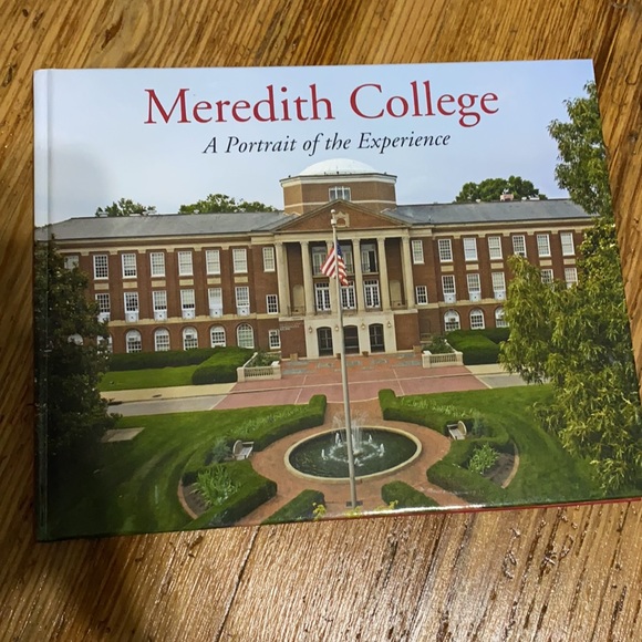 Meredith College: A Portrait of the Experience - Picture 4 of 7